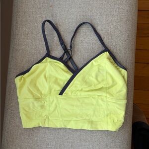 Light green Lululemon sports bra
